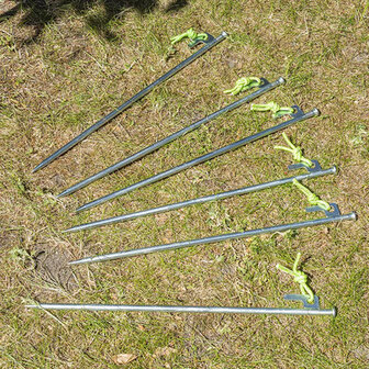 Picchetto da roccia 40 cm in acciaio zincato con gancio a P Heavy Duty &ndash; set di 6 pezzi