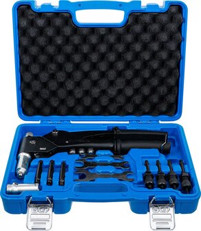 Serie di rivettatrici per rivetti standard, dadi e gambi per rivetti