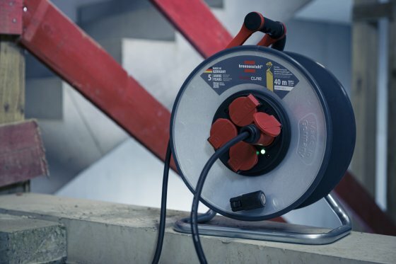 Professional SteelCore Avvolgicavo SC 4100 IP44, 40 m H07RN-F 3G1,5
