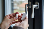 Sensore porta e finestra Zigbee TFK CZ 01